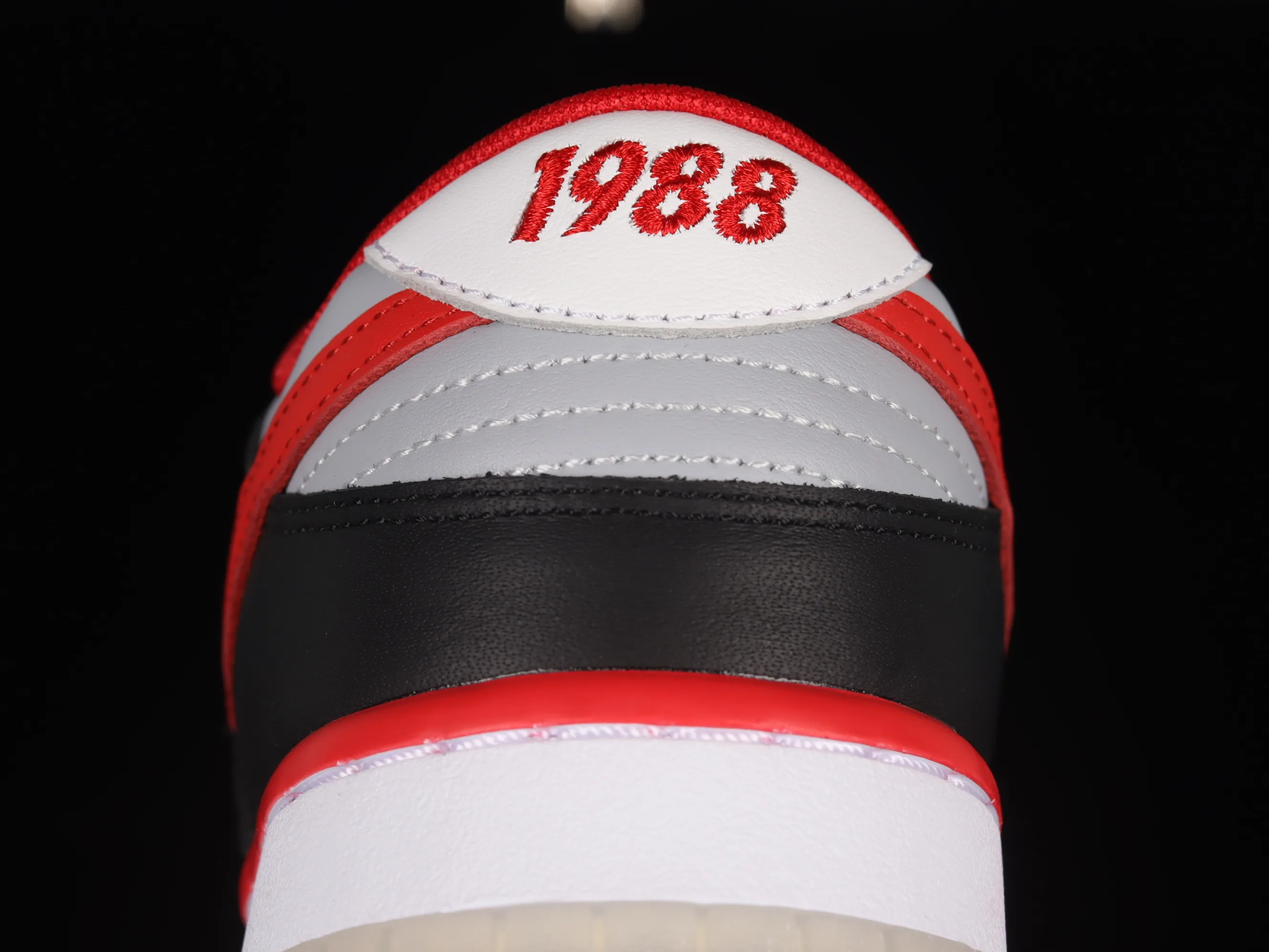 All Categories Nk SB Dunk Series Nk SB Dunk Low Low-top Sneakers C Version Cau